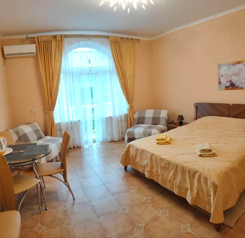 Квартира Квартира Номер Делюкс с кроватью king-size — Севастополь