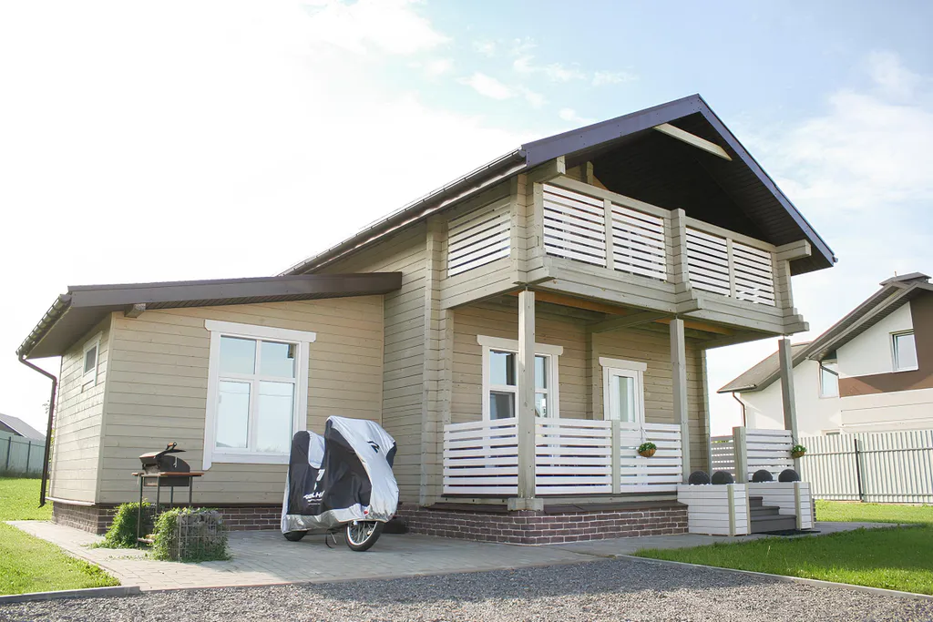 Уютный светлый деревянный домик с сауной и купелью