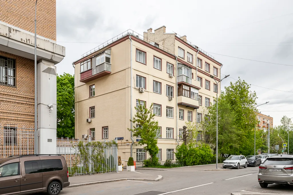 Квартира 3-комнатная квартира, метро Парк культуры — Москва