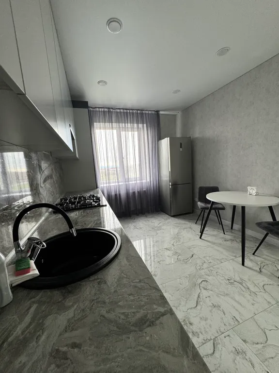 Уютная однокомнатная квартиру близко к аэропорту