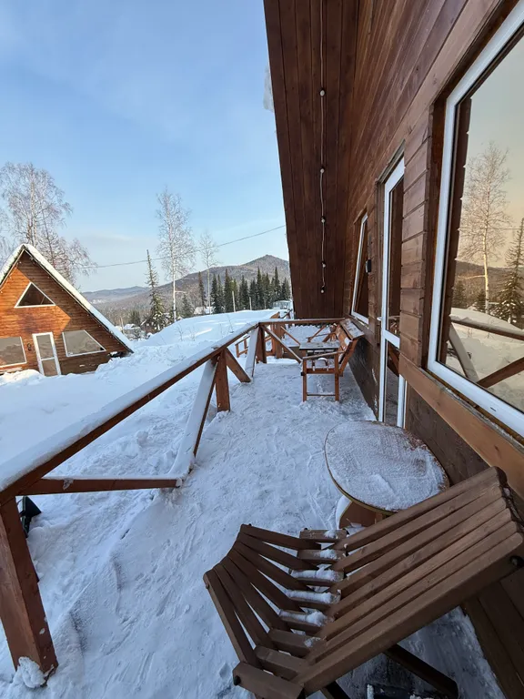 Коттедж Уютный дом с видом на горы — Шерегеш