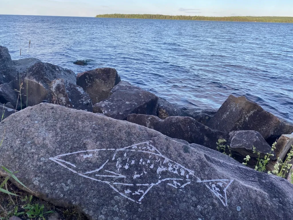 Дом на берегу озера