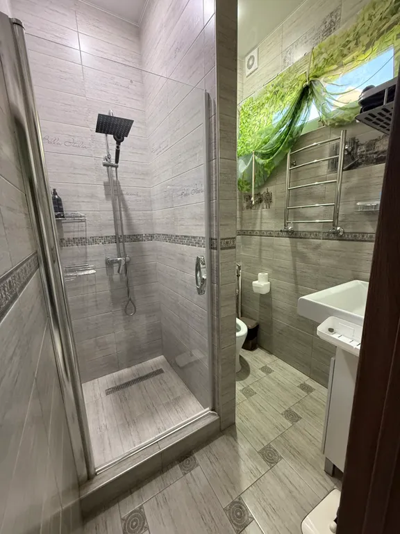 Домик у реки