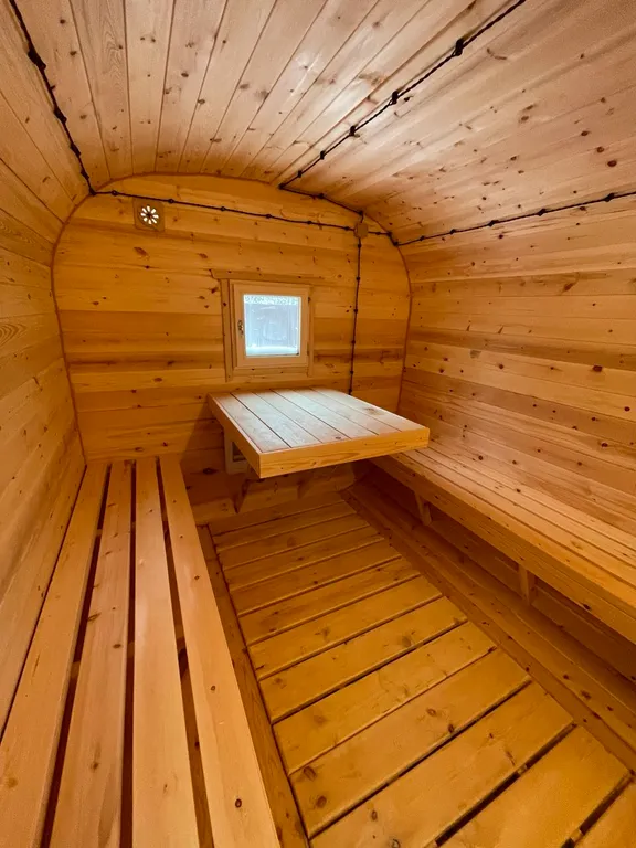 Уютный двухэтажный дом для приятного отдыха