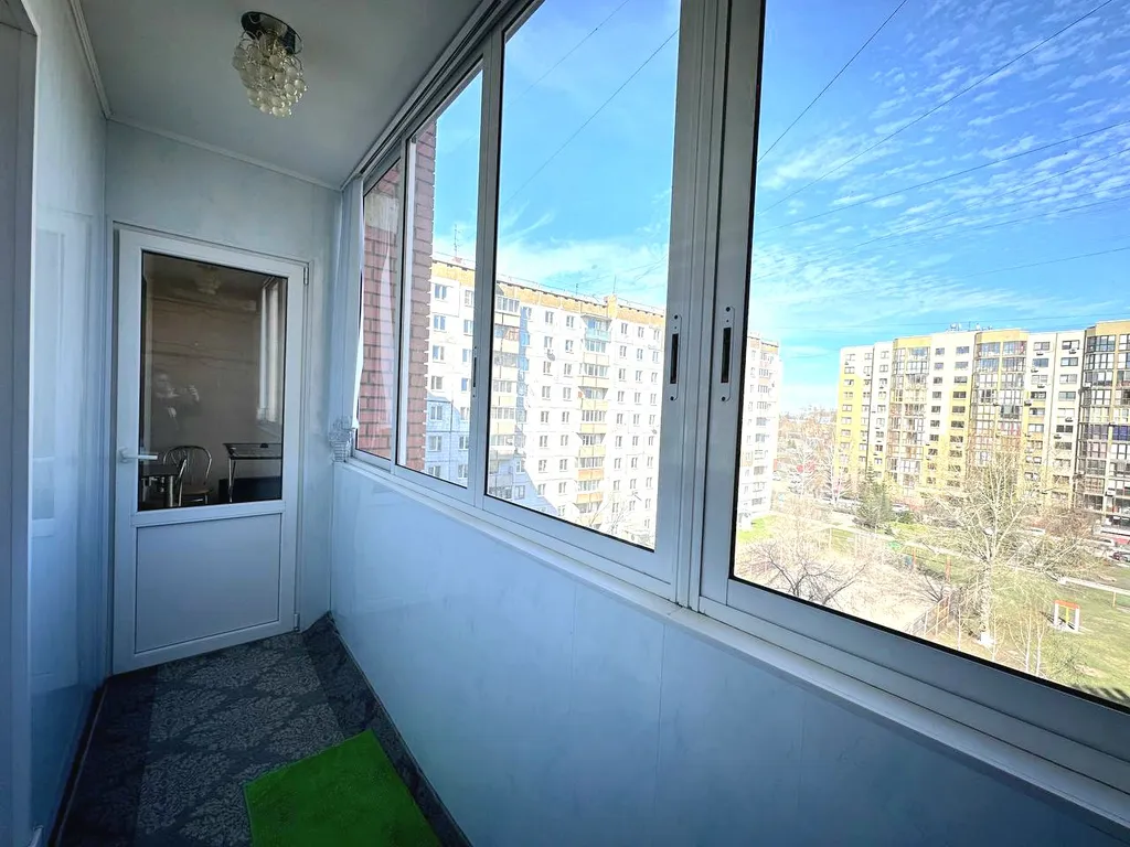 2-комнатная квартира на Молодежном рядом с Ледовой ареной