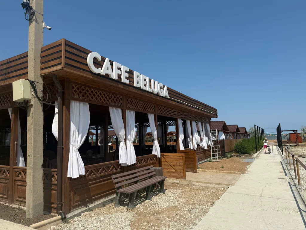 Дом на берегу моря