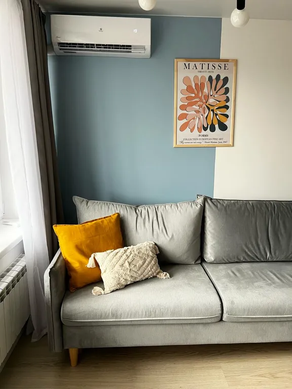 Современные апартаменты с живописным видом на канал и парк