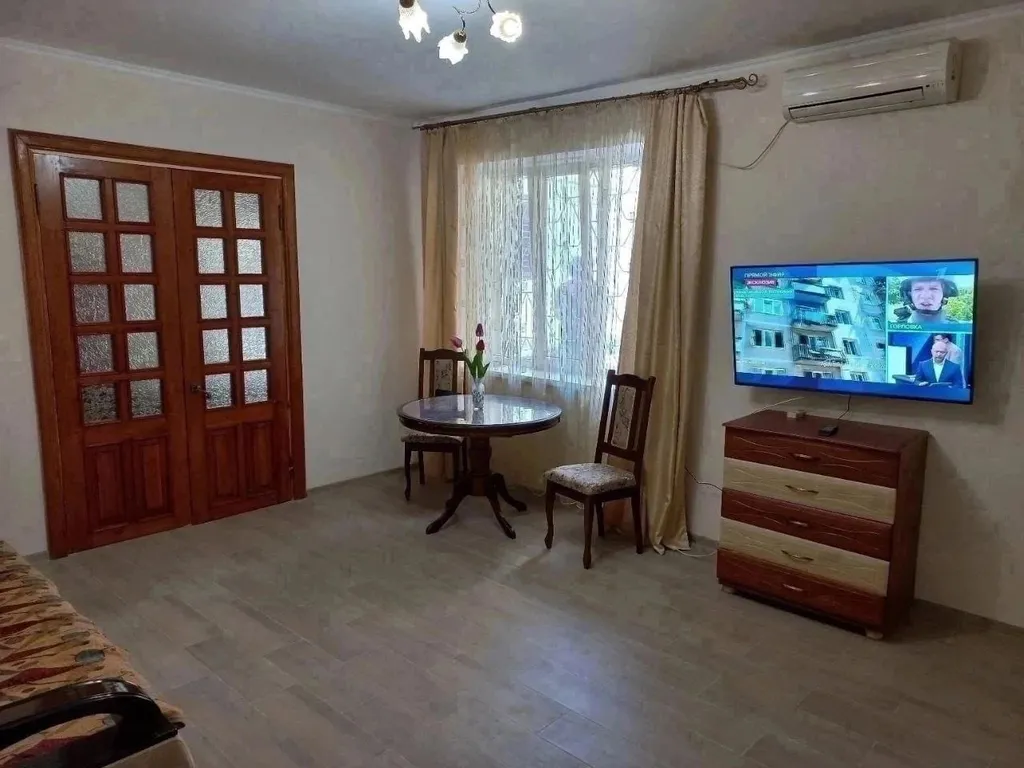 Однокомнатная квартира на набережной Терешковой — аренда посуточно в Евпатория