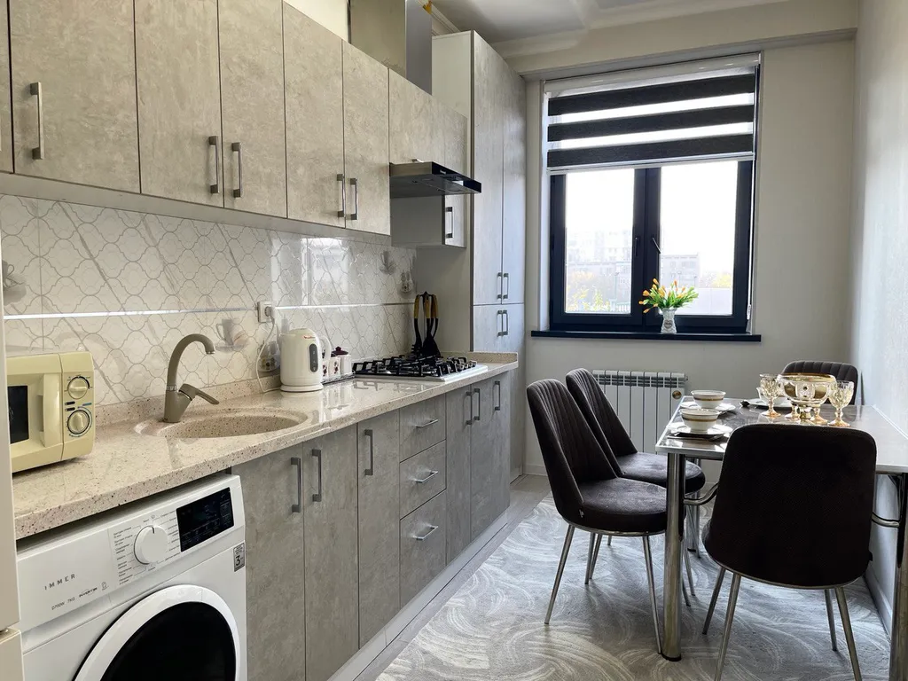 Просторная 4-комнатная квартира в тихом районе New Kamolon