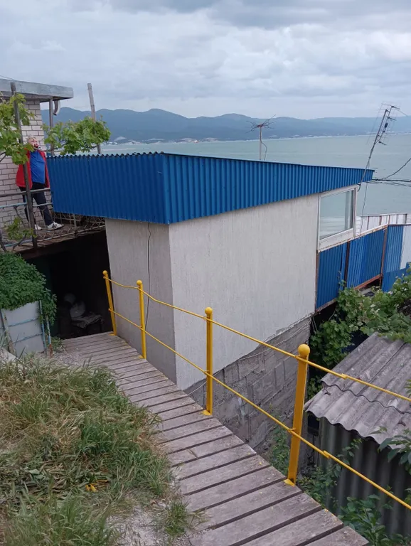 Коттедж Домик с удобствами на пляже Алексино — Новороссийск