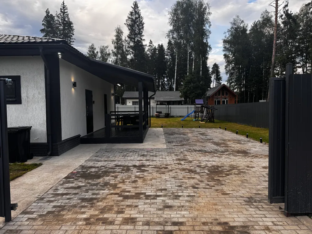 Уютный дом с баней и чаном