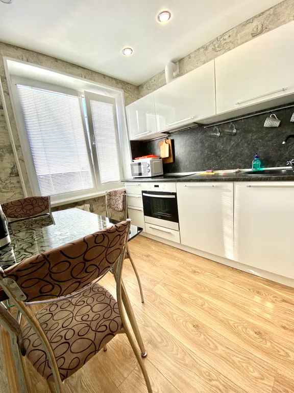 Уютная квартира на Абеля с видом на бухту, район Стройгородок