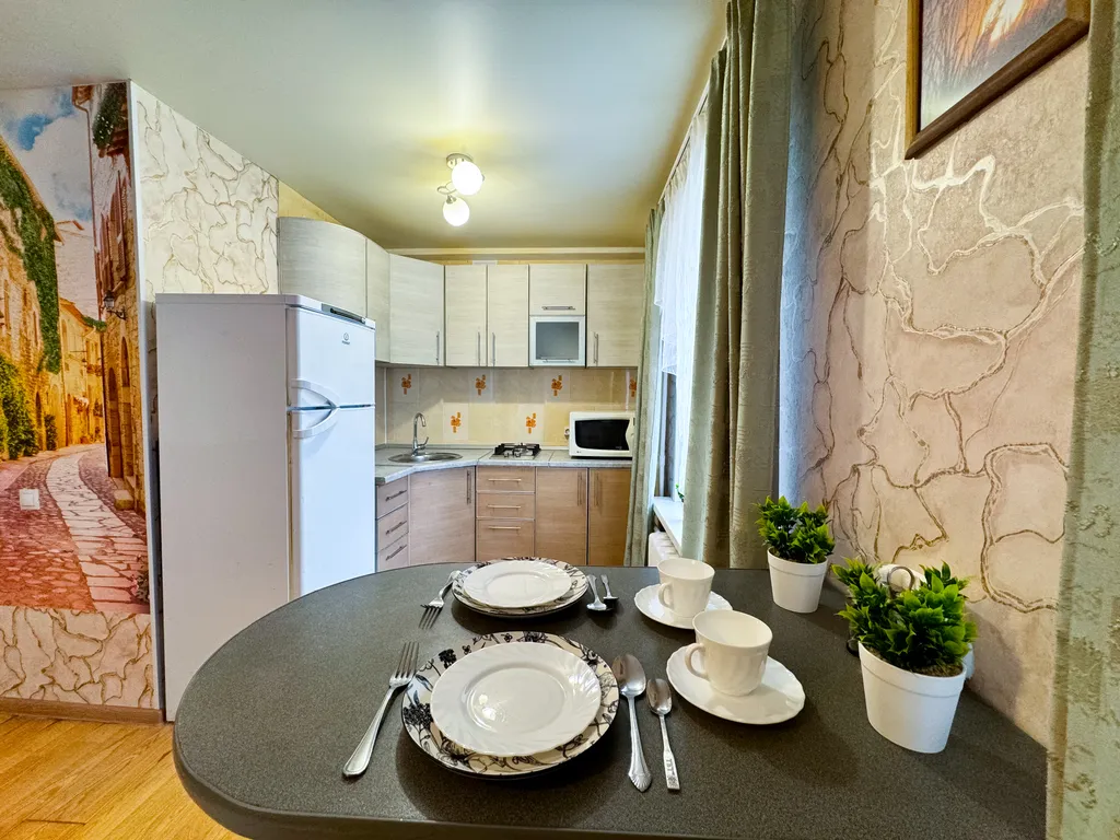 Апартаменты рядом с ФОК Надежда