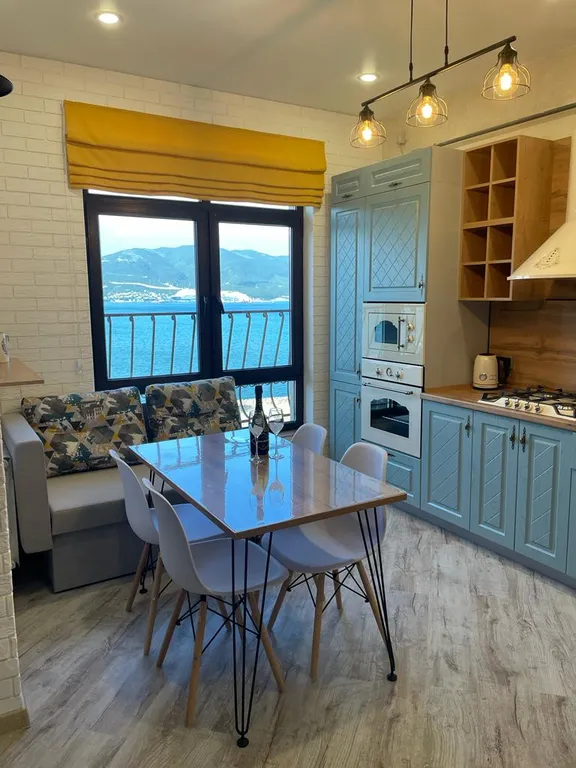 Квартира Апартаменты около моря с шикарным видом — аренда посуточно в Новороссийск