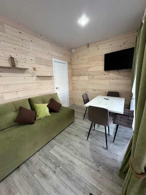 Уютный дом для семьи или компании