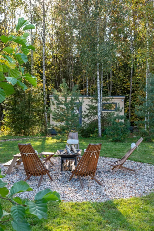 Дом из бруса в лесу с баней и чаном