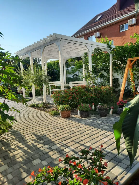 Двухкомнатные апартаменты с собственной террасой и кухней