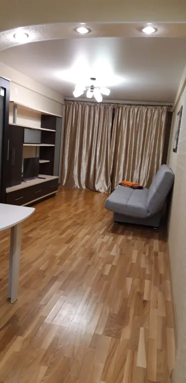 Уютная квартира-студия — аренда посуточно в Киров