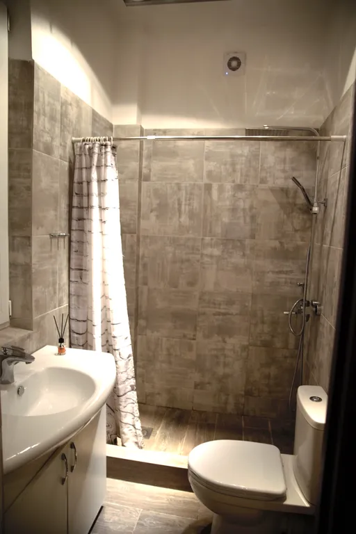 Коттедж для семьи с видом на море и собственным бассейном