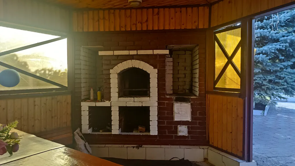 Дом - коттедж У Федота в черте города