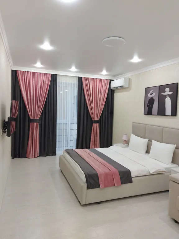 Уютные апартаменты с панорамными окнами