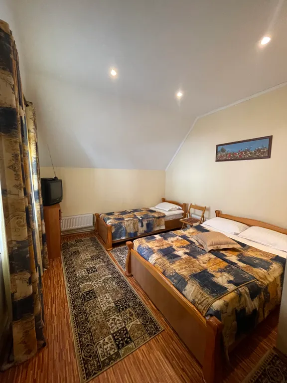 5-местный 2-этажный «Коттедж»