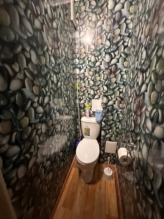 Квартира у склона