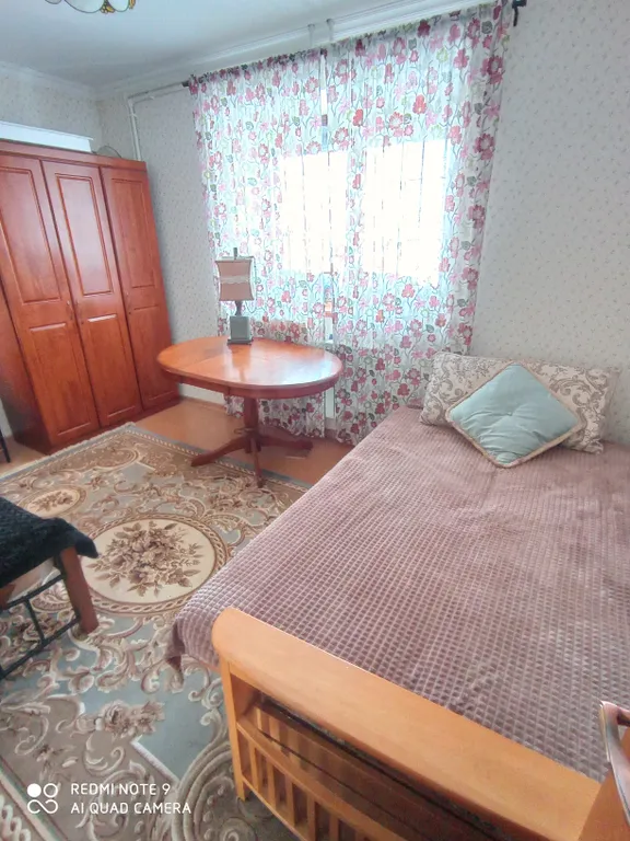 Уютный двухэтажный дом недалеко от Монастыря