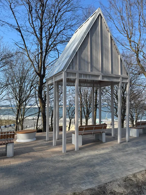 Квартира с боковым видом на море