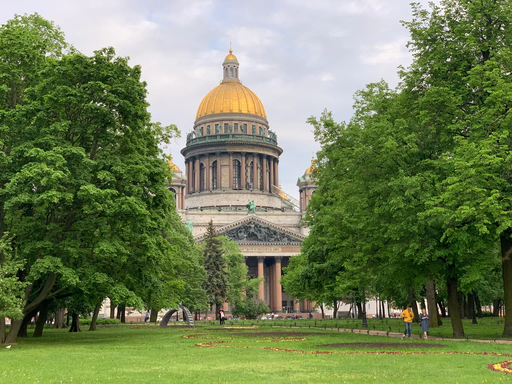 Квартира Трехкомнатная квартира у метро Пионерская в Приморском районе СПб — Санкт-Петербург