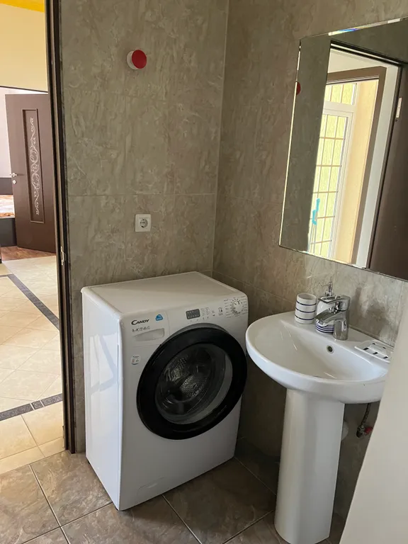 Квартира Квартира Евро трешка в частном секторе г Геленджик, 250 м. до моря — Геленджик