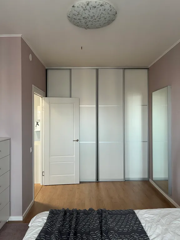 Квартира с балконом