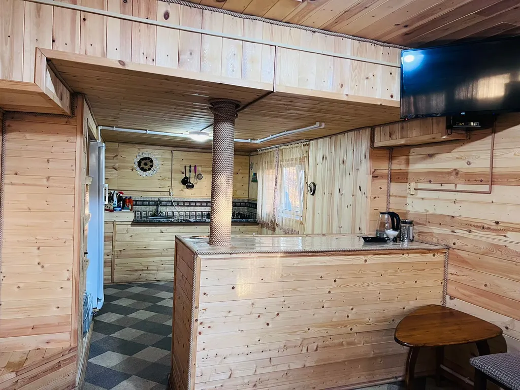 6-комнатный Дом