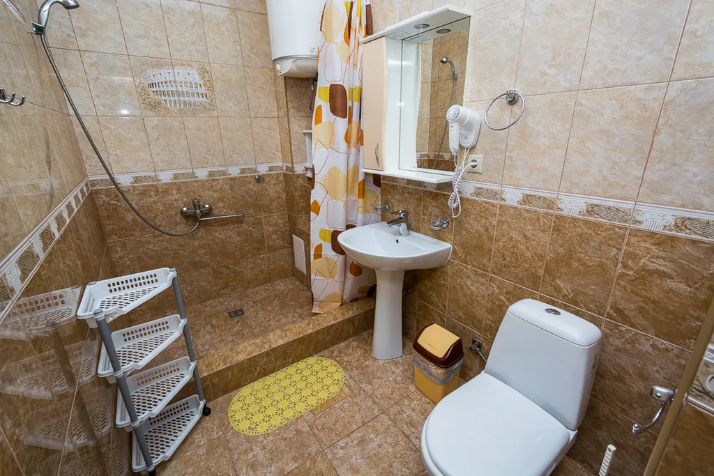 Комфорт с кухней (кухня рассчитана на 2 номера)