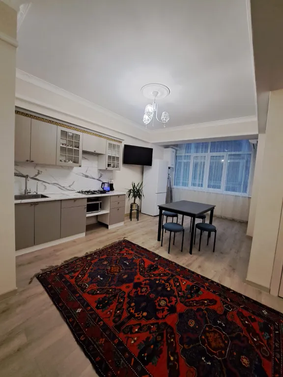 Около набережной