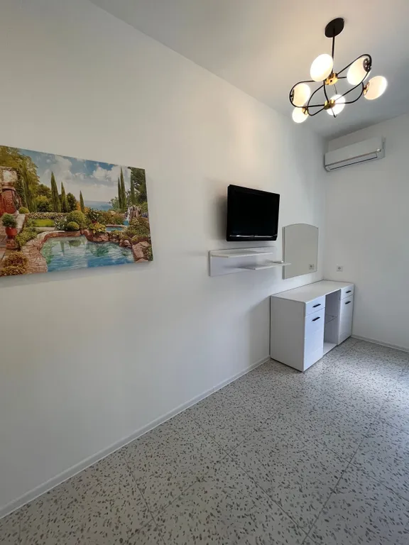 Квартира Комната в частном доме — Евпатория