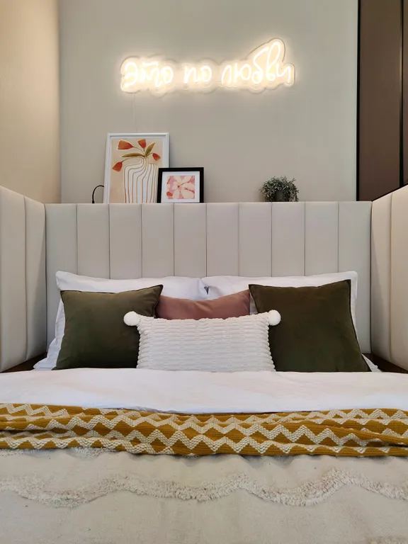 Уютная студия с видом на лес и закат