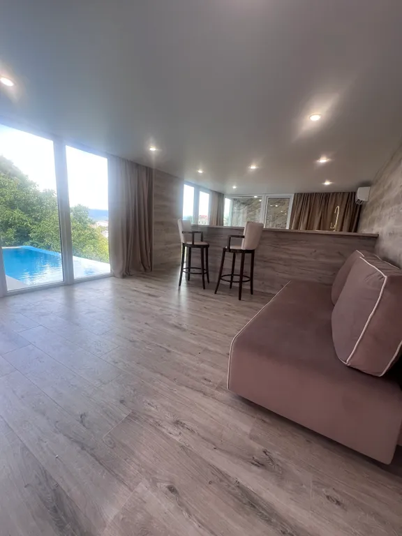 Уютный таунхауз с бассейном и зоной отдыха