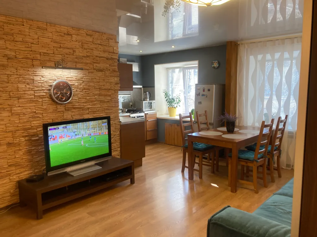 Уютная, чистая квартира в центре города — аренда посуточно в Ярославль