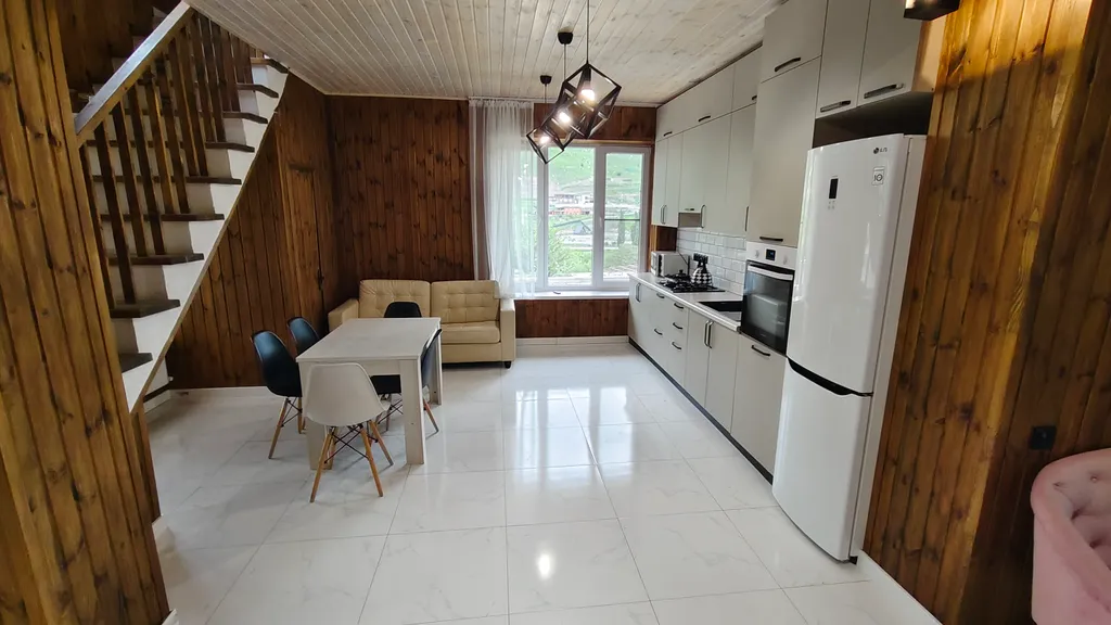 Выше гор могут быть только горы