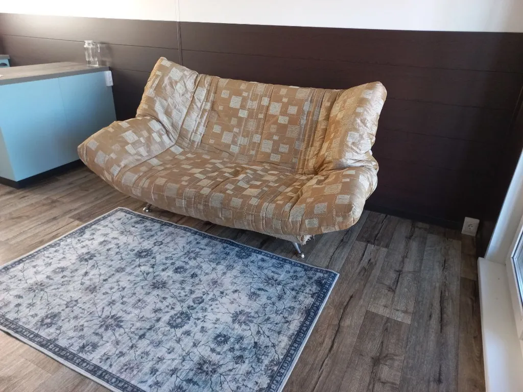 Домик у озера