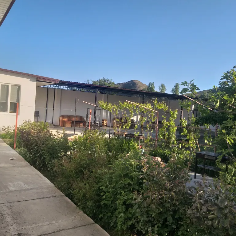 Коттедж Уютный домик в центре солнечной долины — Солнечная Долина