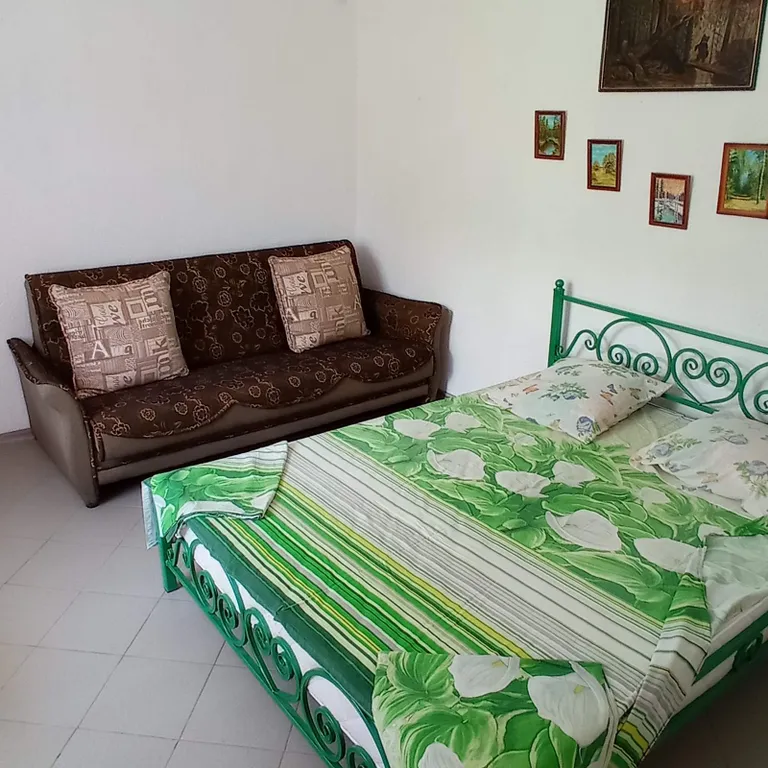 Дом для семьи или большой компании на автомобиле