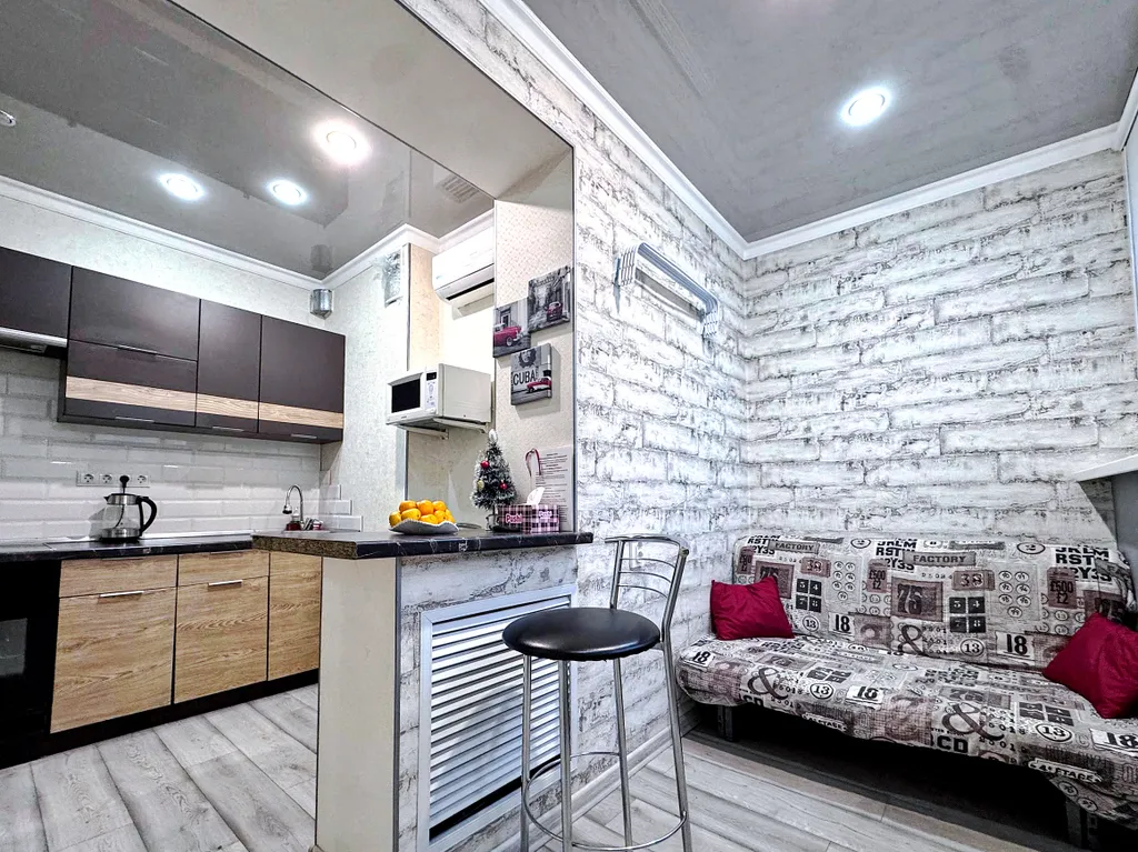 Квартира Квартира Уютная студия с отдельной спальной зоной — Краснодар