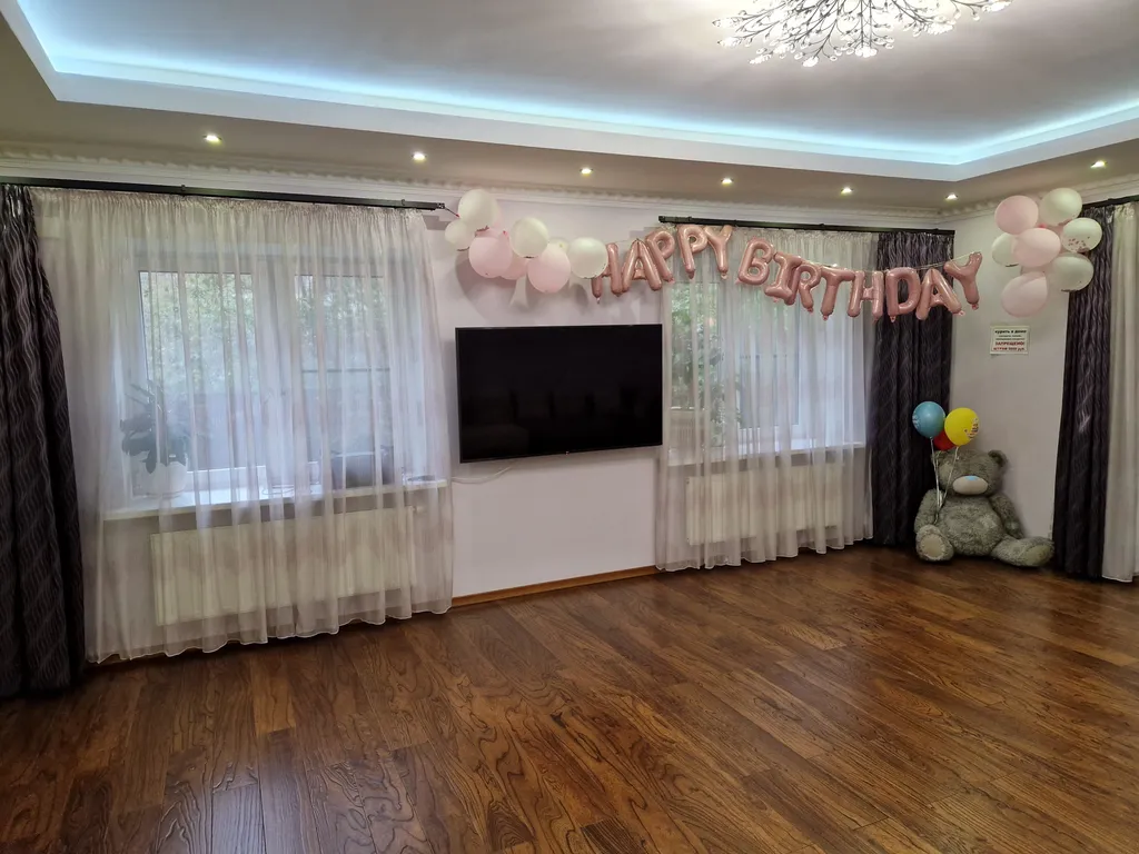 Уютный дом в 1 км от Москвы