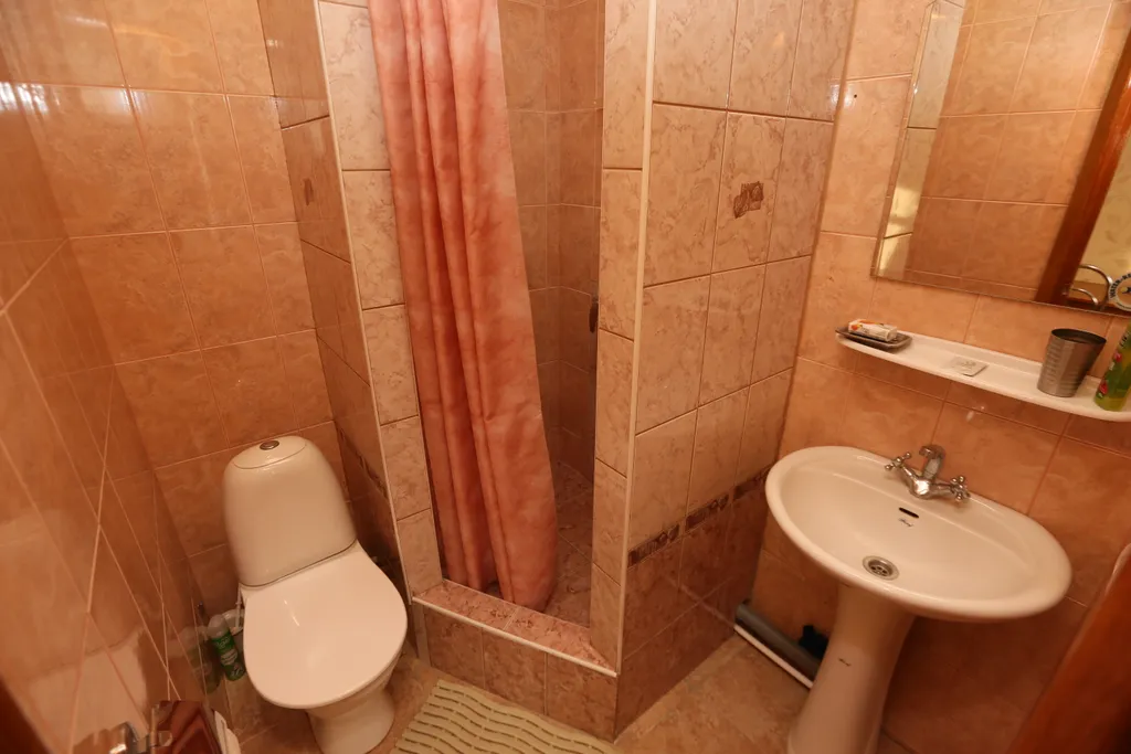 Комната люкс, в квартире со своим санузлом