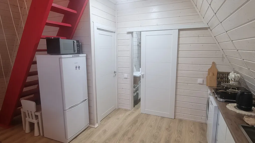 Просторный и уютный А-фрейм Scarlet House