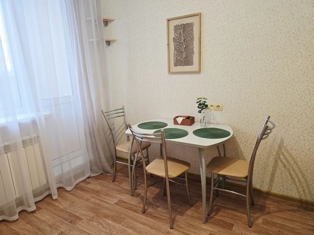 Квартира Квартира рядом с ТЦ Айсберг — Самара