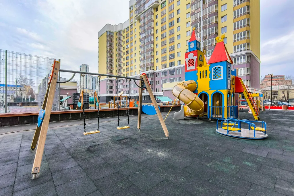 Квартира Просторная квартира — Екатеринбург