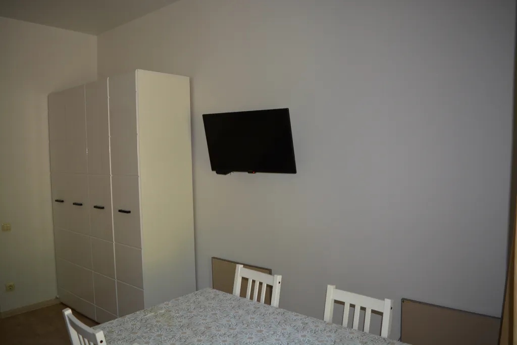 Двухкомнатная квартира у моря с немноголюдным пляжем